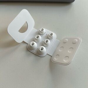 Apple AriPods Pro Ear Tips ONLY